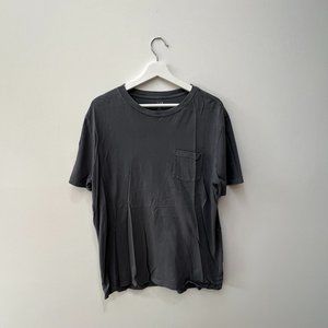 Gap T-Shirt Large